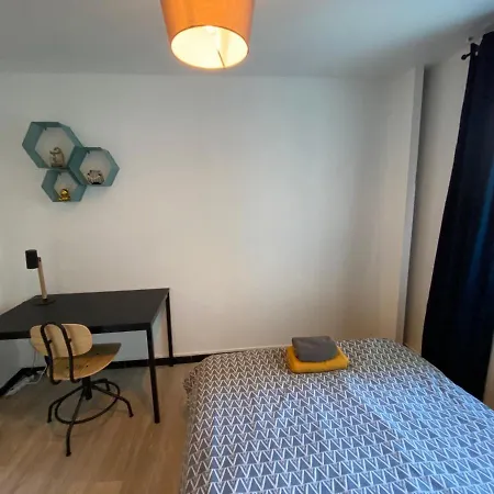Cosy Flat 2 *